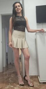 663947899: Chica busca chico en Madrid