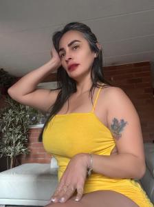 Chica busca chico en Valencia: Chica busca chico