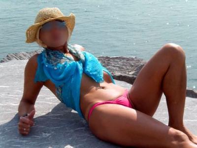 697188865: Chica busca chico en Navarra