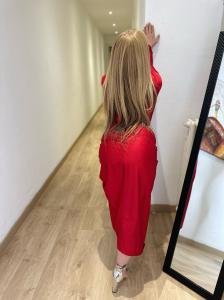 674024677: Chica busca chico en Barcelona