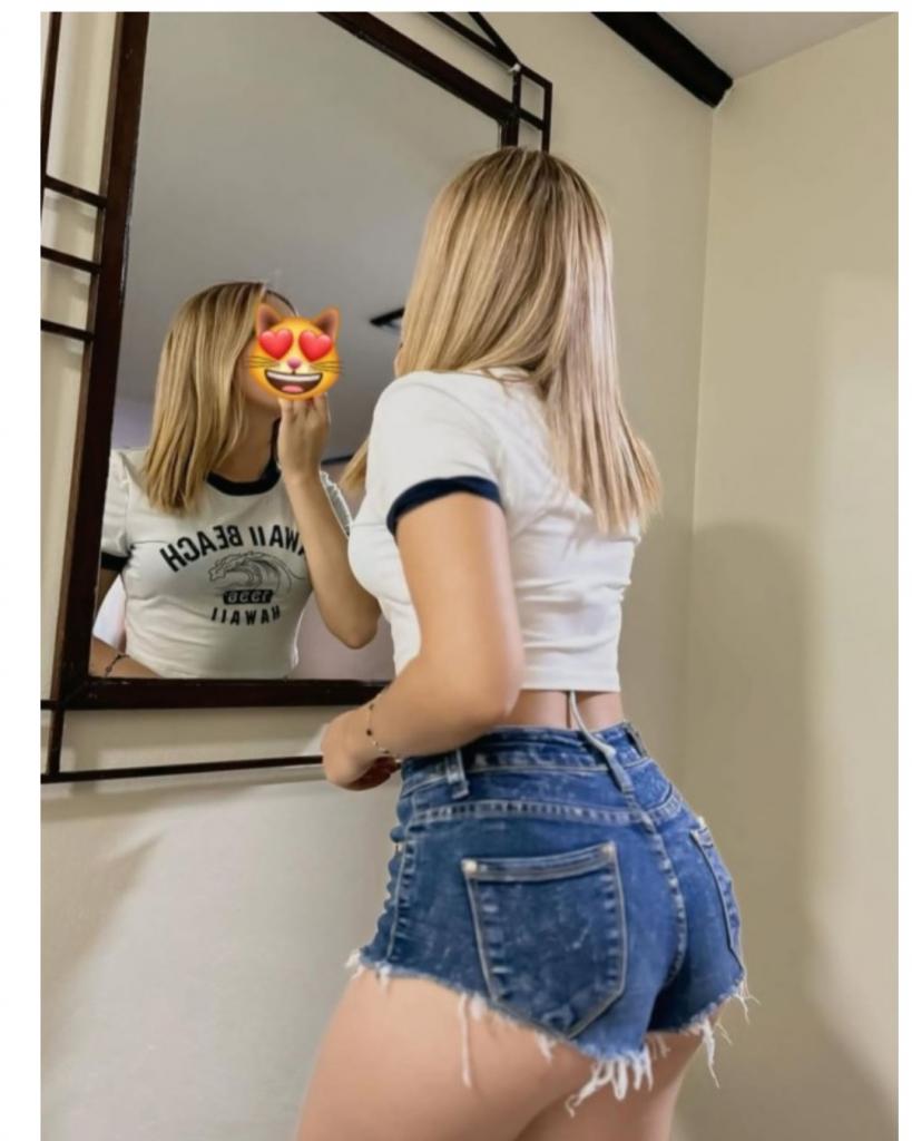 632073965: Chica busca chico en Barcelona