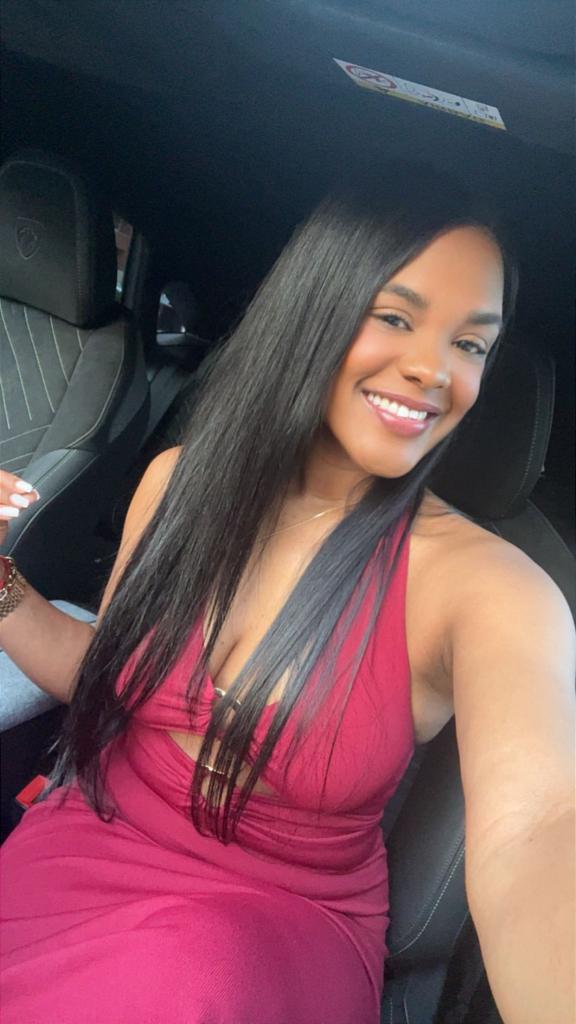 Chica busca chico en Granada: Chica busca chico