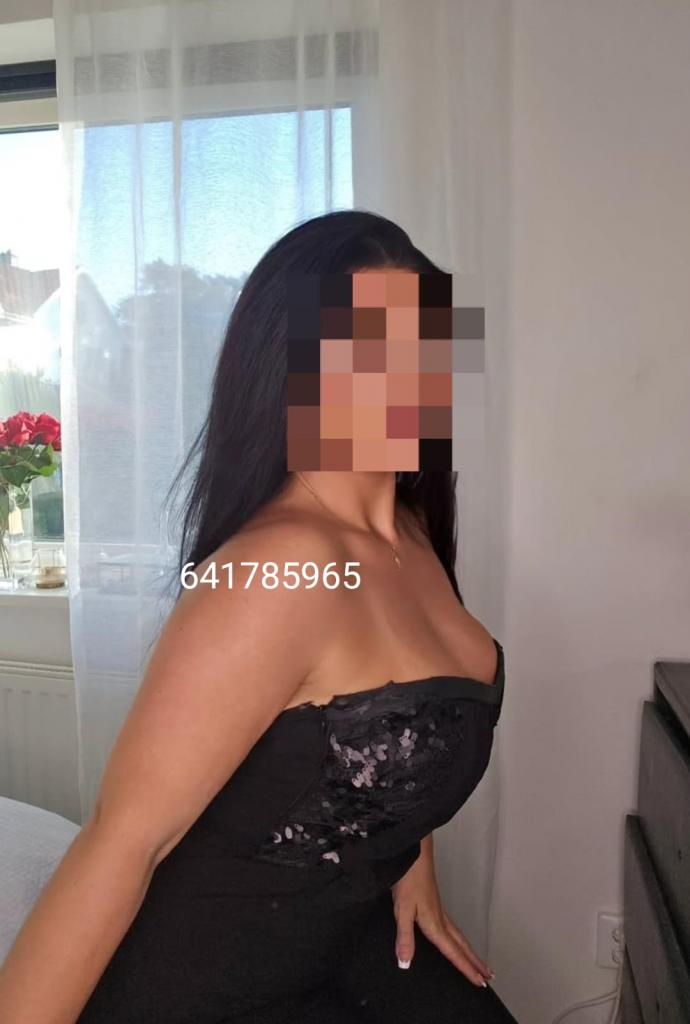 Chica busca chico en Pontevedra: Chica busca chico