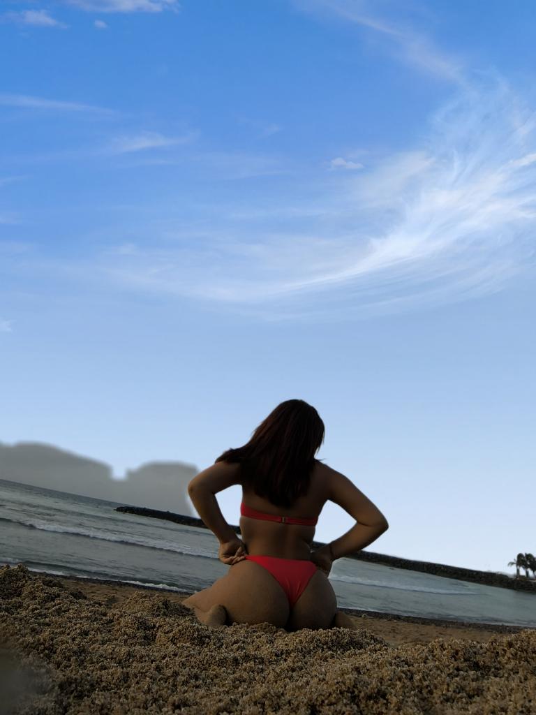 672519887: Chica busca chico en Tenerife