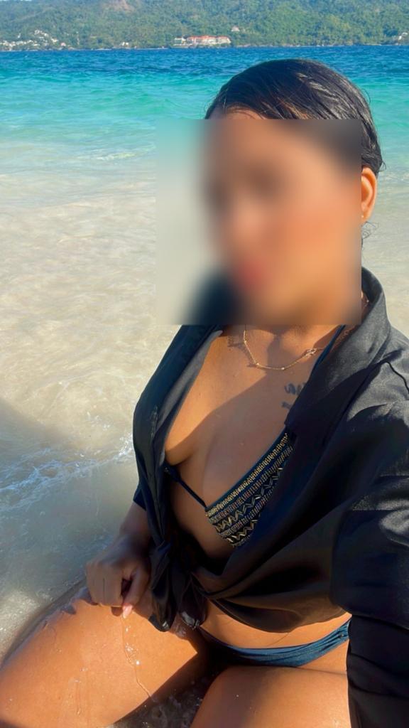 Chica busca chico en Málaga: Chica busca chico