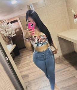 641904488: Chica busca chico en Burgos