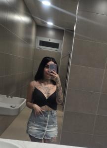 604806311: Chica busca chico en Valencia