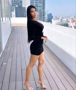 603989357: Chica busca chico en Ibiza