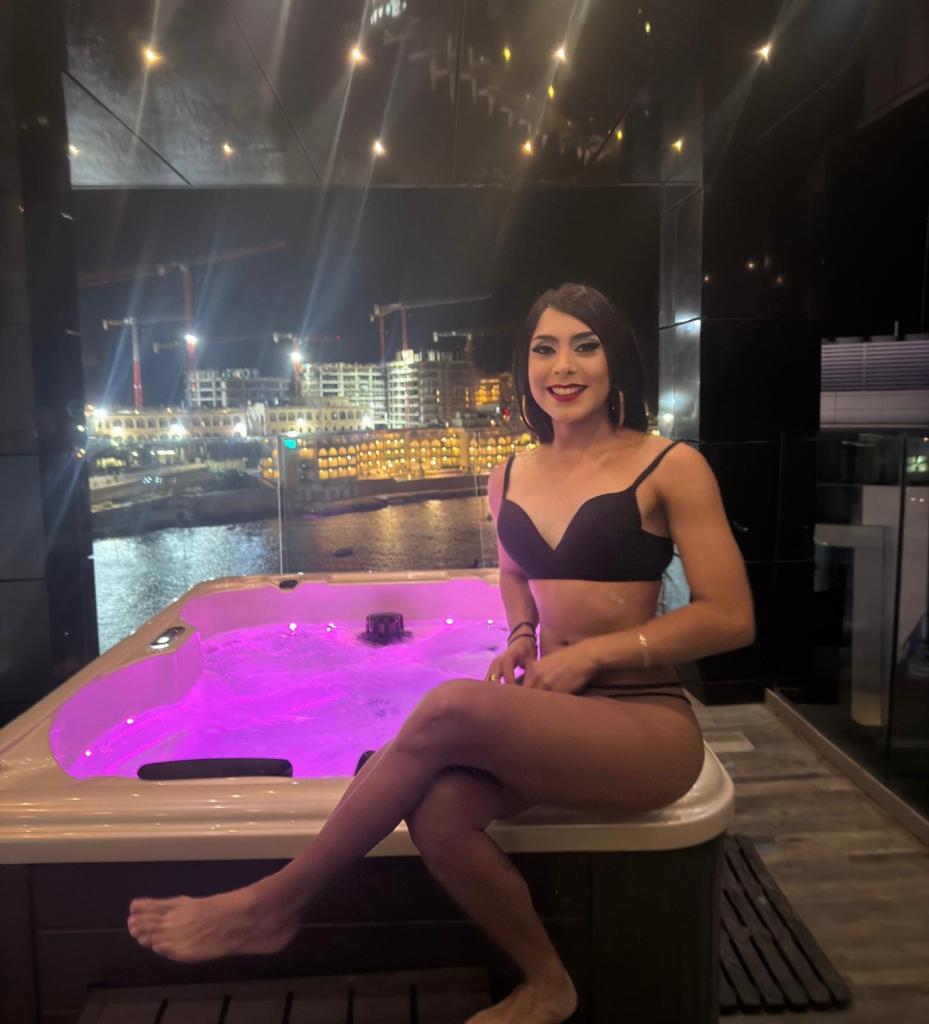 635314722: Transexual en Granada