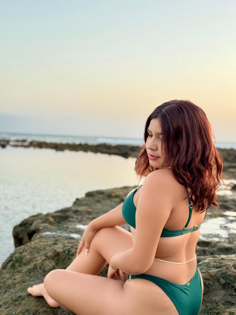 672519887: Chica busca chico en Tenerife
