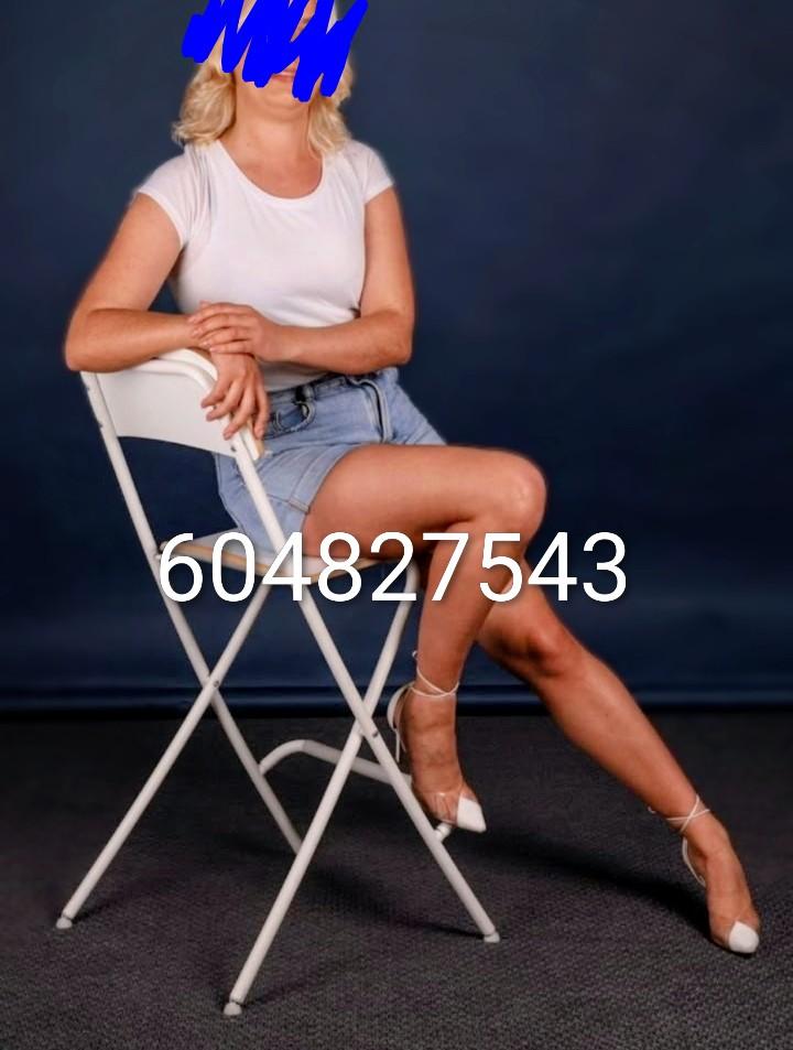 604827543: Chica busca chico en Barcelona