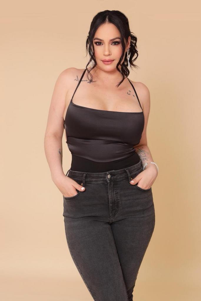 687700507: Chica busca chico en Madrid