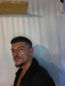 613216071: Chico busca chica en Las Palmas