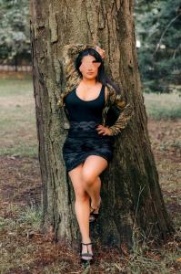 611368937: Chica busca chico en Madrid