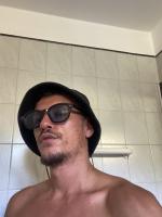 613216071: Chico busca chica en Las Palmas