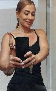 Chica busca chico en Badajoz: Chica busca chico