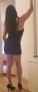 631147932: Chica busca chico en Barcelona