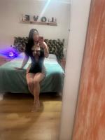 643981571: Chica busca chico en León