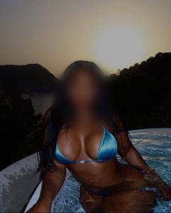 613784195: Chica busca chico en Asturias