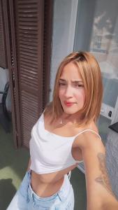 639366290: Chica busca chico en Alicante