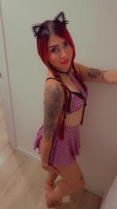 Chica busca chico en Barcelona: Chica busca chico