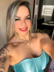 Chica busca chico en Las Palmas: Chica busca chico