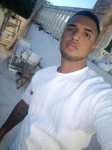 Chico busca chica en Valencia: 
