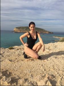 624659013: Chica busca chico en Ibiza