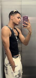 684797339: Chico busca chica en Alicante