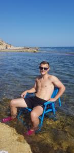 Chico busca chica en Málaga: 