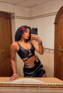 Chica busca chico en Madrid: Chica busca chico