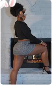 614542393: Chica busca chico en Valencia