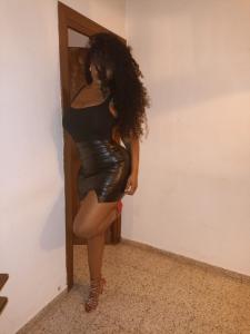614689292: Chica busca chico en Asturias