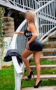 607803202: Chica busca chico en Lugo