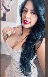 Chica busca chico en Barcelona: Chica busca chico