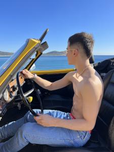Chico busca chica en Alicante: 