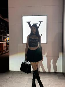 674503680: Chica busca chico en Madrid