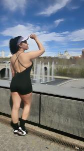 614304945: Chica busca chico en Madrid
