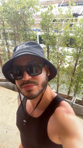 Chico busca chica en Valencia: 