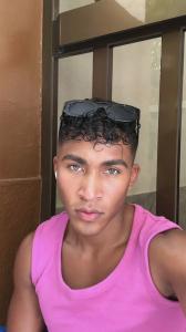 Chico busca chica en Valencia: 