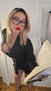 Chica busca chico en Valencia: Chica busca chico