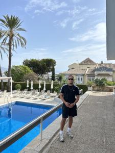 Chico busca chica en Mallorca: 