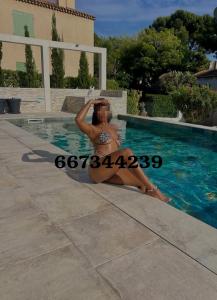 Chica busca chico en Cuenca: 