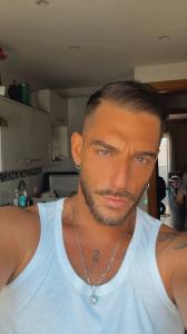 Chico busca chica en Mallorca: 
