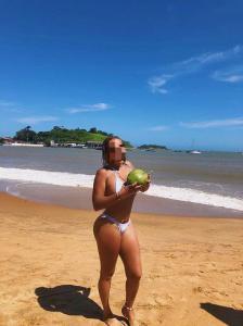 680268809: Chica busca chico en Barcelona