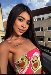 Chica busca chico en Pontevedra: Chica busca chico
