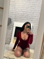 671784023: Chica busca chico en Barcelona