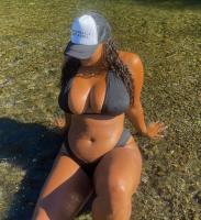 603708606: Chica busca chico en Barcelona