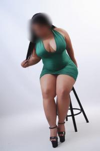 663761426: Chica busca chico en Valencia