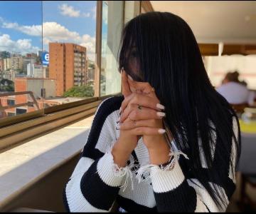 633413428: Chica busca chico en Navarra